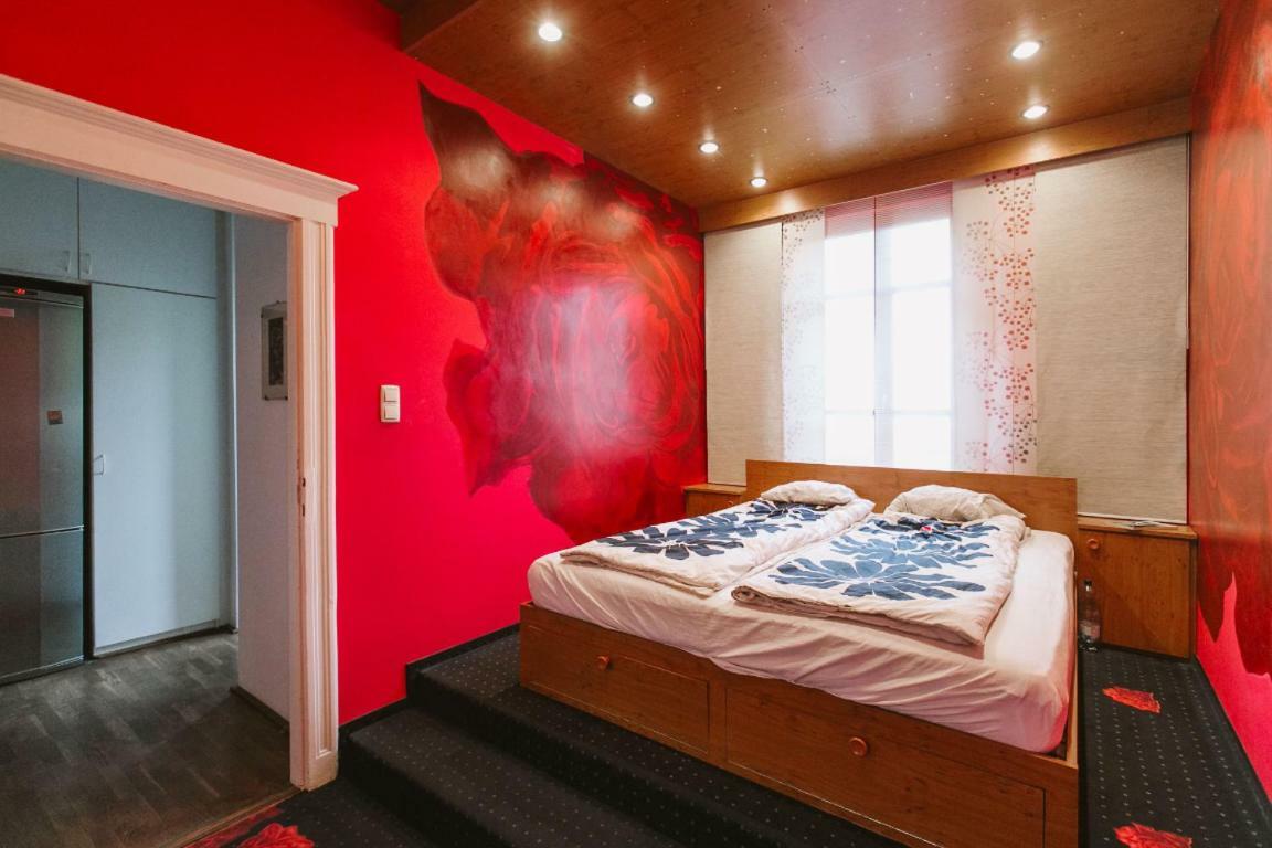 Luxury Apartment View On To The Castle Budapest Exterior photo