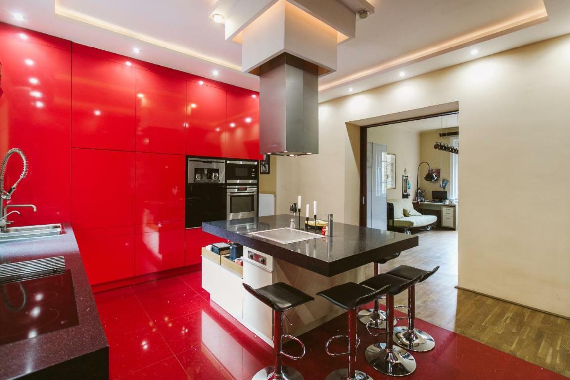 Luxury Apartment View On To The Castle Budapest Exterior photo